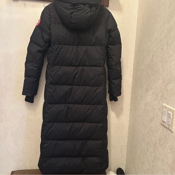 Canada Goose Alliston Long Parka Red Logo Jacket Black size xs - Picture 16 of 16